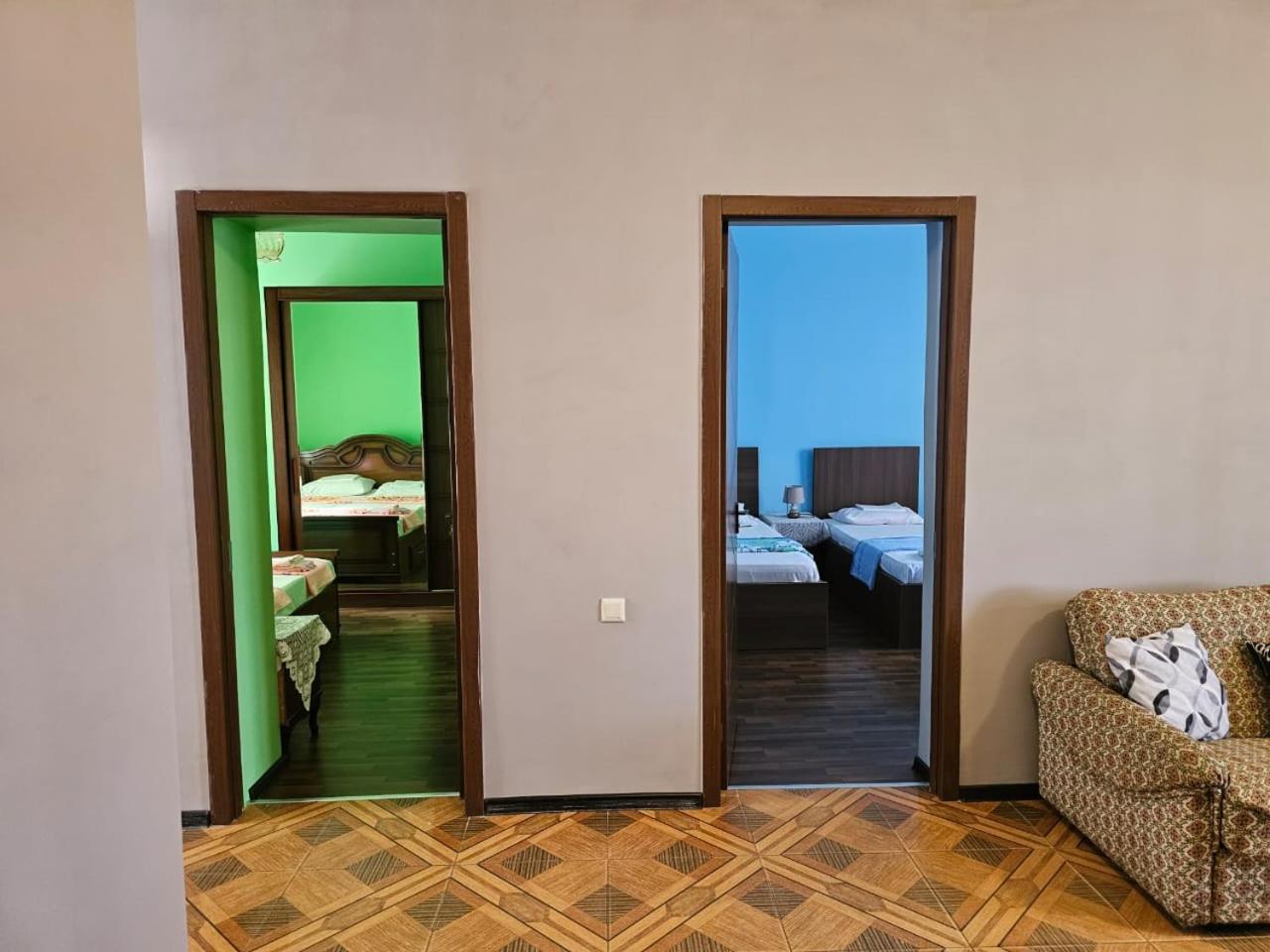 Guest House Amo Kutaisi Luaran gambar